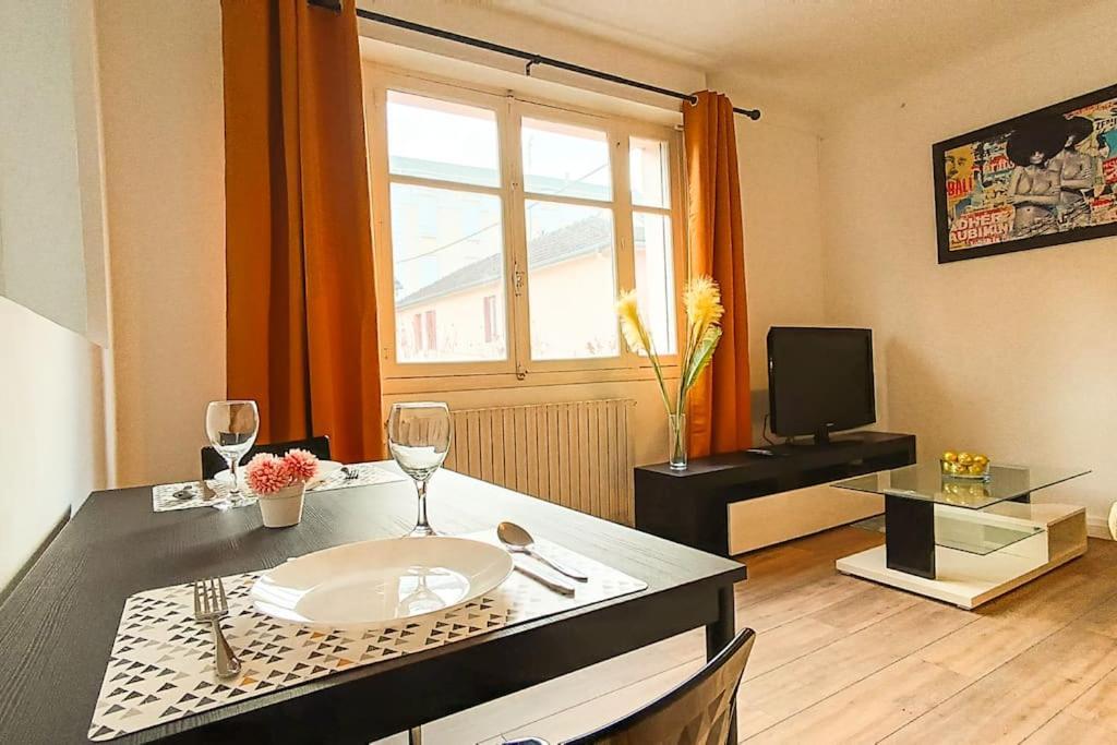 Foucault - Appartements - Au Coeur De Лурд Екстер'єр фото